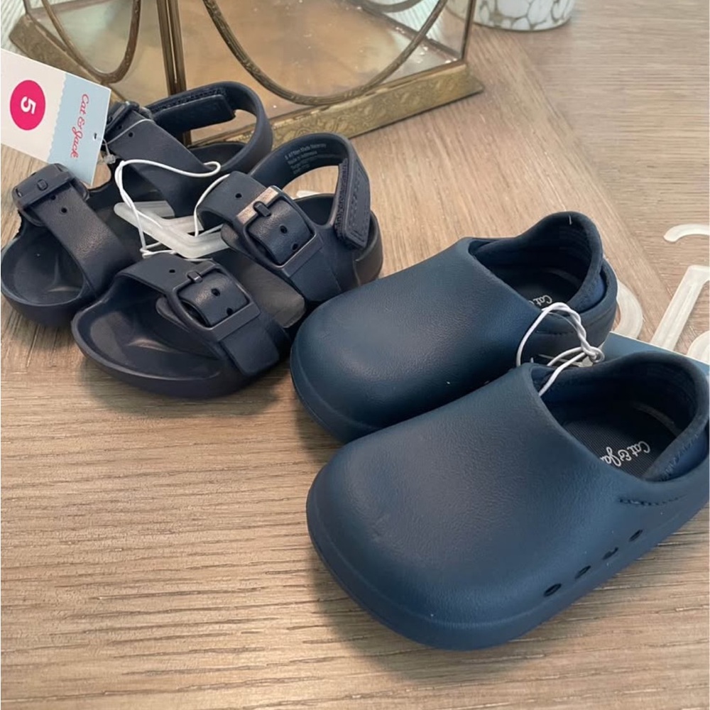 TWO Cat and Jack toddler sandal/ shoes size 5- price for both
